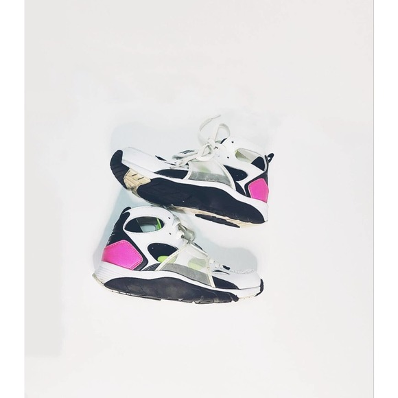 Size 8.5 - Nike Air Trainer Huarache Fuchsia Volt 2019 main image 4